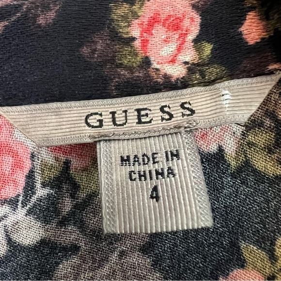 GUESS Women's Scarlett Ditsy Floral Print Bowtie Romper Jumpsuit Sz 4 Y2K - Picture 12 of 16